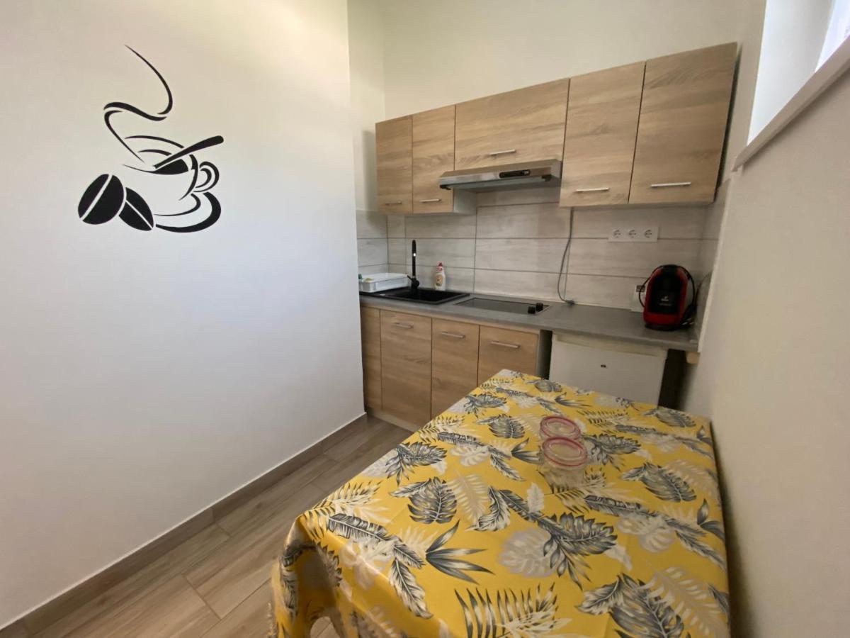 Andrea Apartman บาลาตอนฟือเรด ภายนอก รูปภาพ