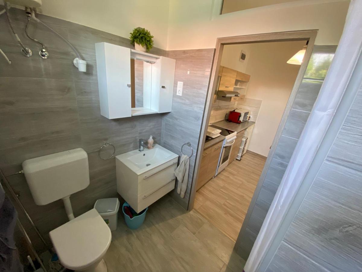Andrea Apartman บาลาตอนฟือเรด ภายนอก รูปภาพ